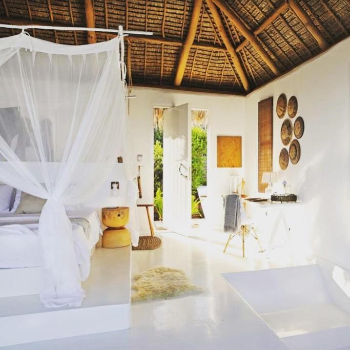 Mar-Me-Quer, Eco Beach Retreat Іньямбане Екстер'єр фото